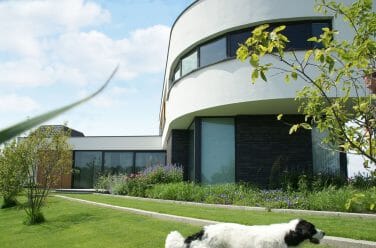 Heerlijke landelijke tuin in Rotterdam