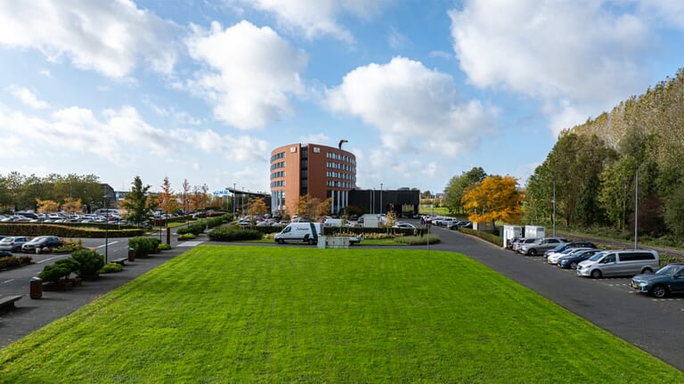 Tuinonderhoud van der Valk Ridderkerk