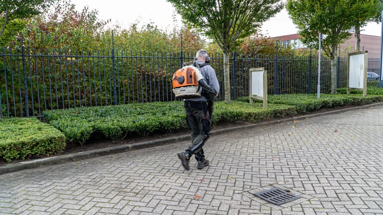 Groen onderhoud van meerdere bedrijventerreinen