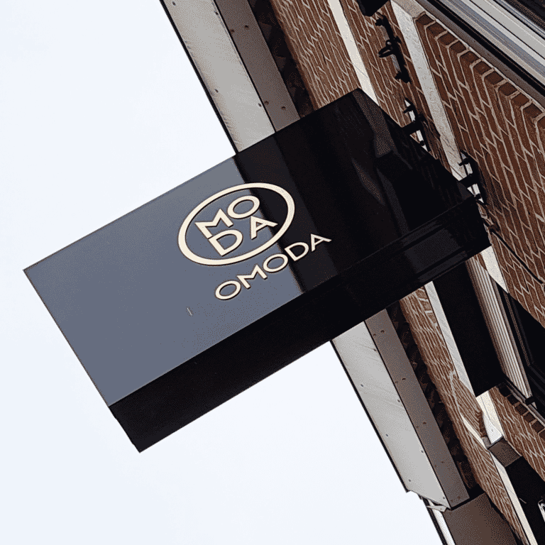 omoda_signing_uithangbord