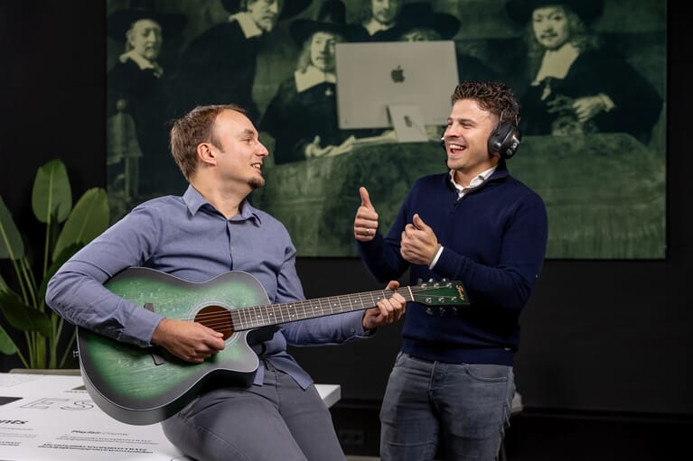 artestiq_werken_bij_vacatures_gitaar