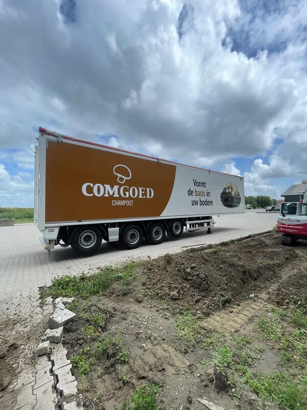 2_vrachtwagen_artestiq_signing_bedrijf_zeeland_bruinisse