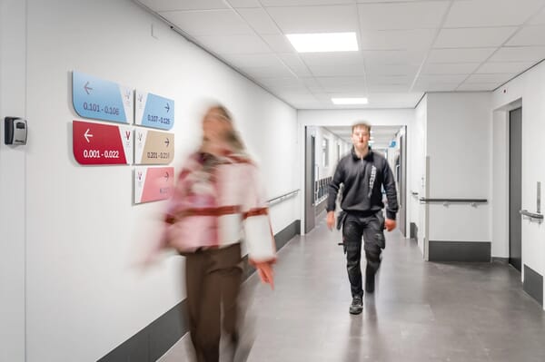 1_bewegwijzering_artestiq_bruinisse_zeeland_signing_bedrijf