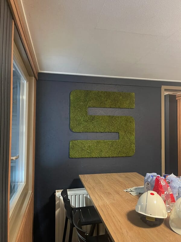 4_mos_letters_logo_artestiq_bruinisse_zeeland_signing_bedrijf