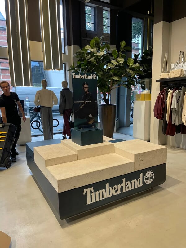 1_posdisplay_artestiq_sign_bedrijf_zeeland_bruinisse