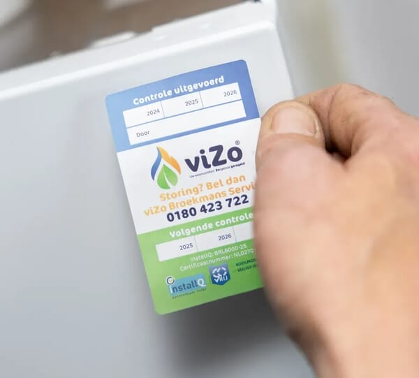 artestiq_sticker_vixo_sign_bedrijf_bruinisse_zeeland