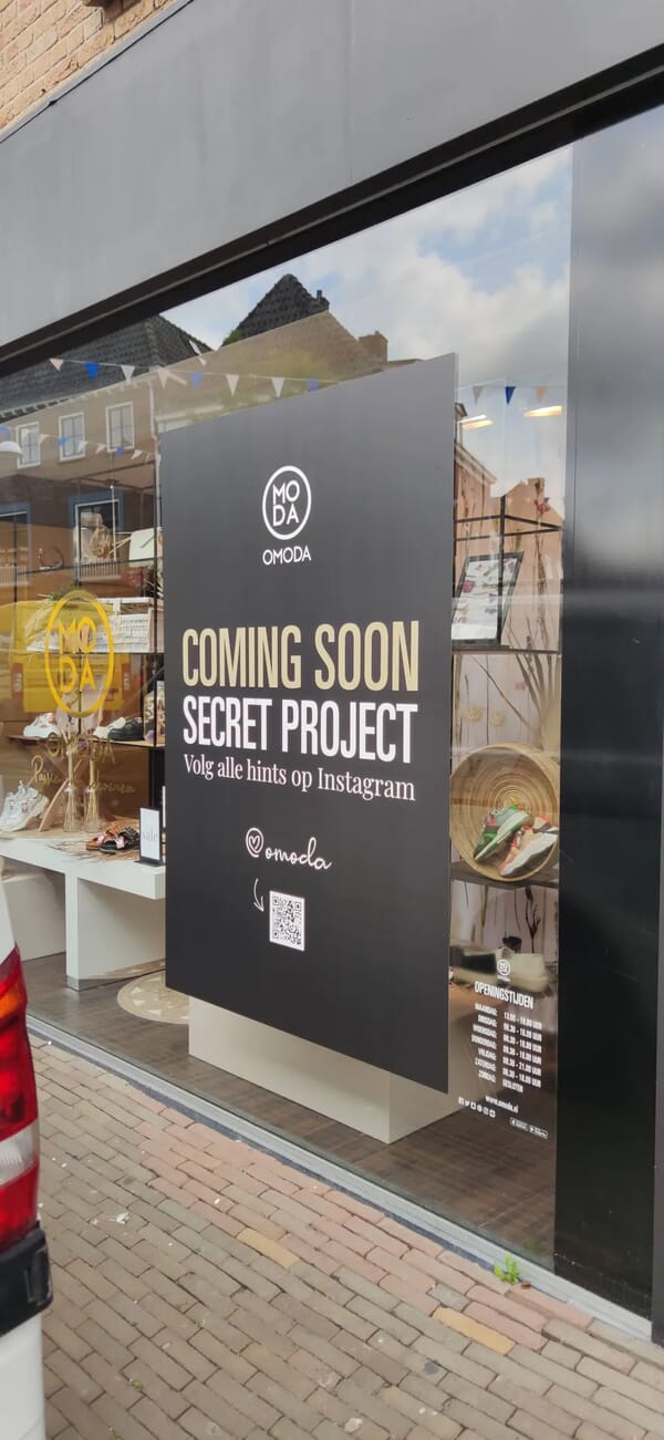 artestiq_sticker_omoda_sign_bedrijf_bruinisse_zeeland