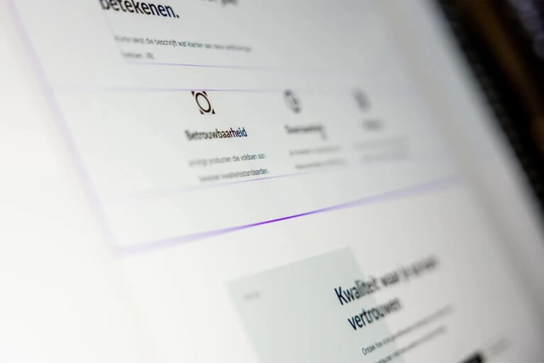 Beelscherm met tekst