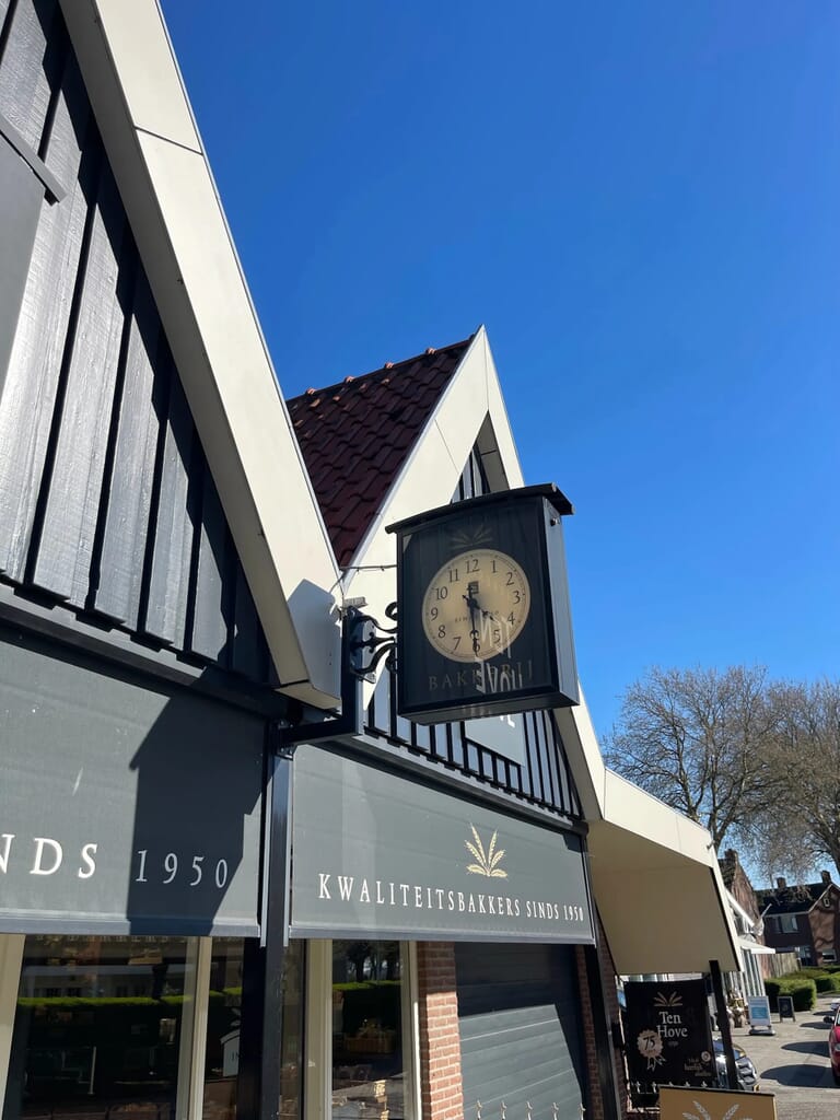 3_gevelreclame_artestiq_sign_bedrijf_bruinisse_zeeland