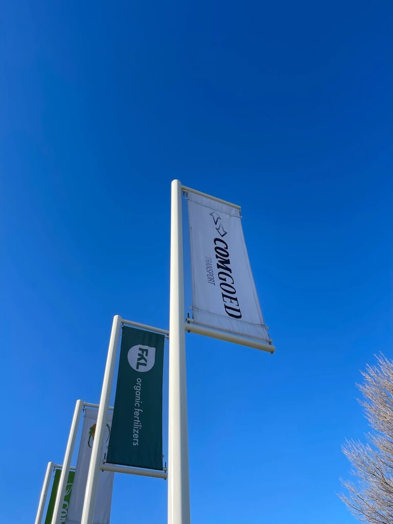 4_artestiq_sign_bedrijf_vlaggen