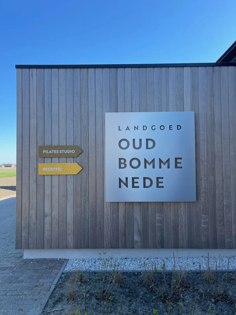 4_lichtbakken_artestiq_sign_bedrijf_bruinisse_zeeland