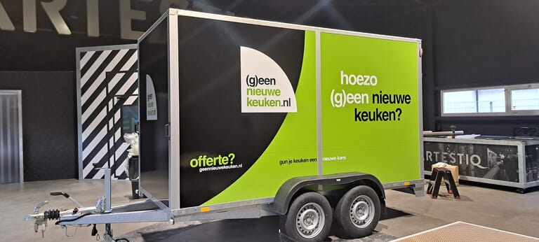 geennieuwekeuken_artestiq_sign_bedrijf_aanhanger
