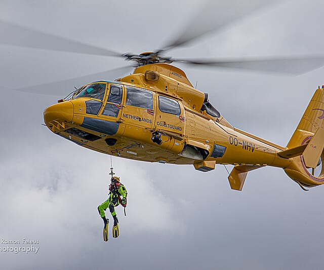 Reddingshelikopter Kustwacht demo WSV de Slikleggers