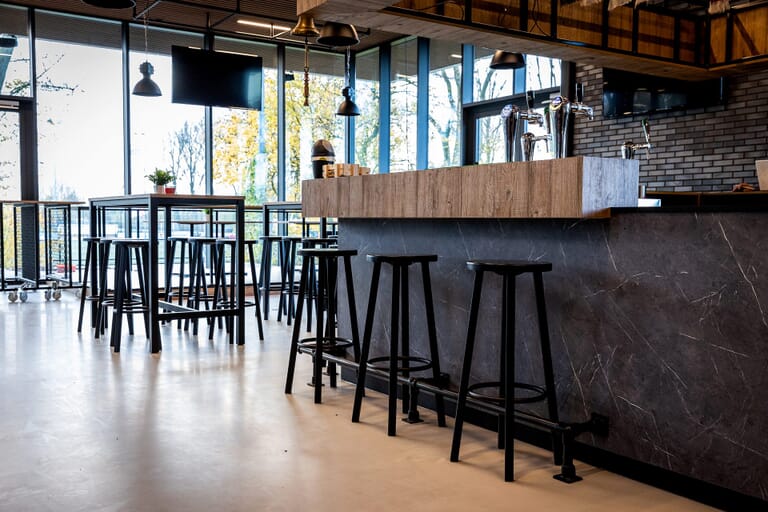 Nieuwbouw 'LMO en IJvv de Zwervers' in Rotterdam