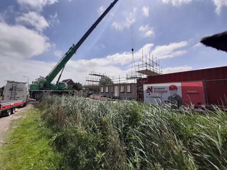 Oplevering boerderijwoning Oud-Vossemeer