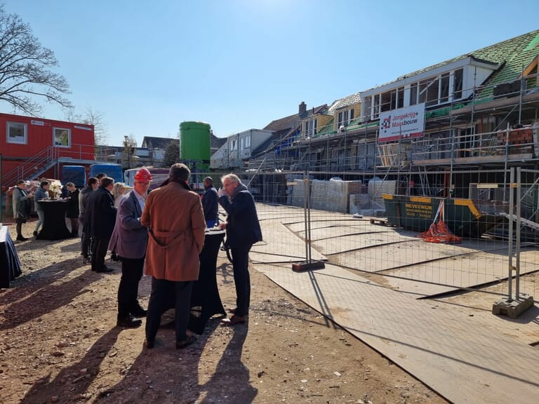 Hoogste punt bereikt nieuwbouwproject "Dijckstaete Ridderkerk"