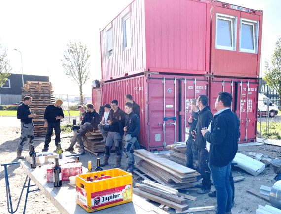 Oplevering kantoortoren en bedrijfsgebouwen "Scheldezicht" in Vlissingen