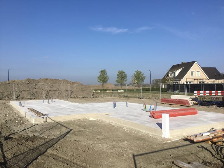 Begane grond vloer gestort woning nieuwbouwwijk "Steehof" Yerseke