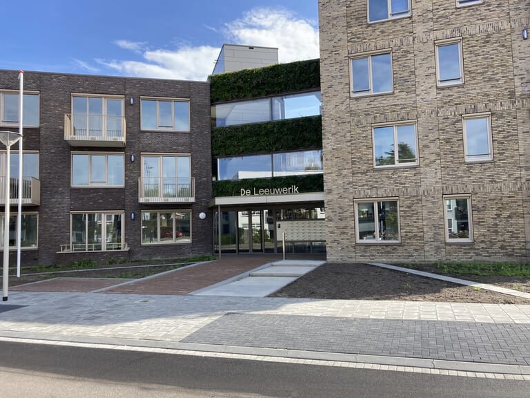 Oplevering 45 appartementen De Leeuwerik Halsteren
