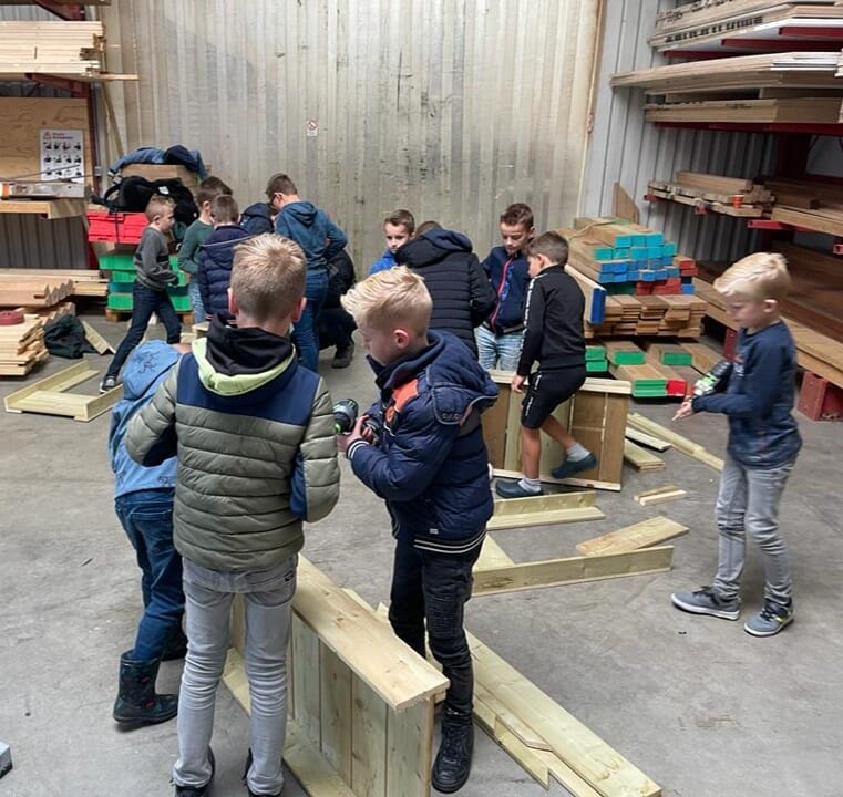 Werken in de bouw - bezoek leerlingen basisschool