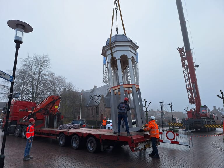 Restauratie torenspits Maartenskerk 's-Gravenpolder