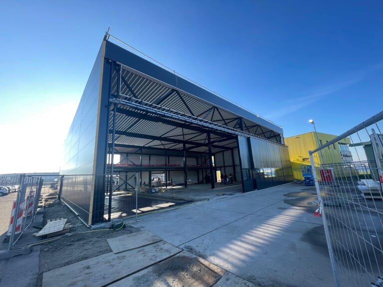 Hoogste punt helikopter hangar