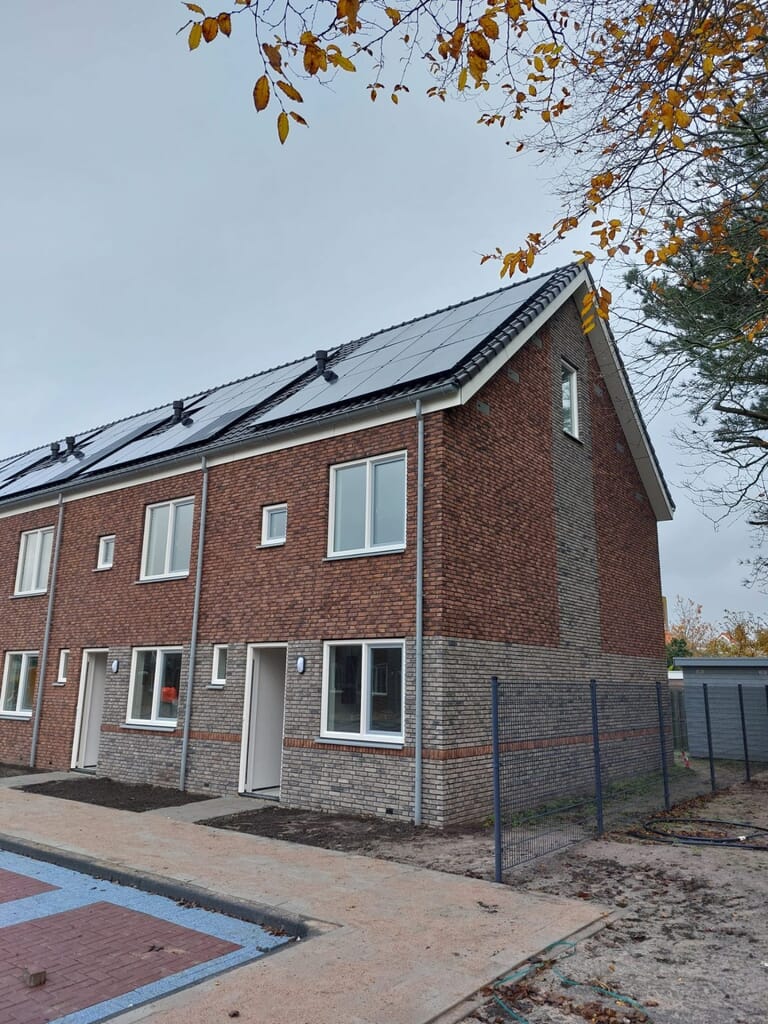 Oplevering 42 NOM-woningen Oostvoorne