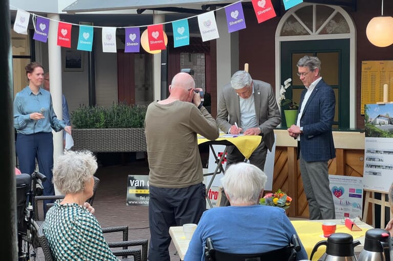 Bouwteamovereenkomst getekend voor Zorgverpleeghuis Daelhoven in Soest