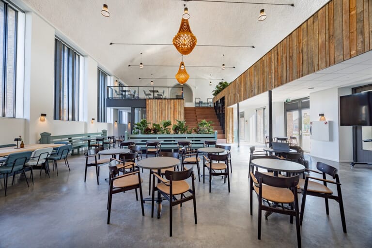 Officiële opening van het Dorpshuis 't Hart in Nieuwdorp