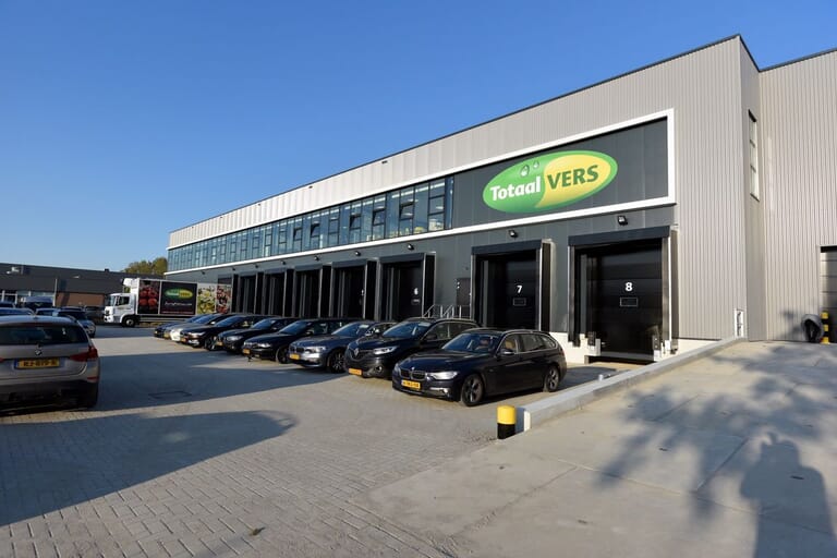 Bedrijfspand TotaalVERS Spijkenisse