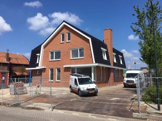 Beheerderswoning met bijgebouw De Schutse Oud-Vossemeer