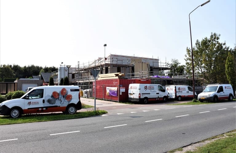 Hoogste punt 4 woningen Oudenbosch