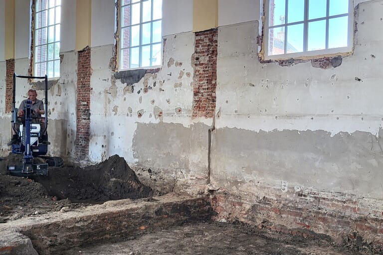 De Christelijke Gereformeerde Kerk in Zaamslag is vernieuwd