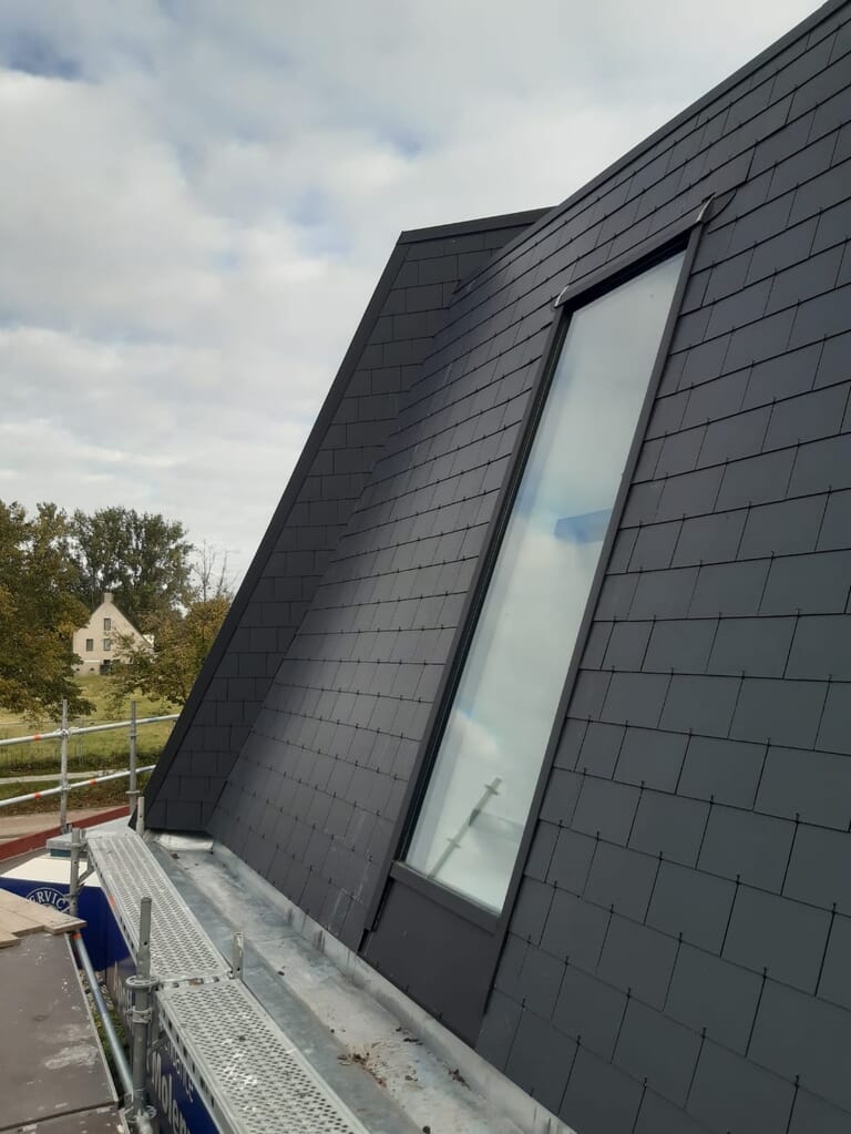 Dakrenovatie diverse complexen Steenbergen