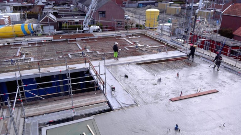 Nieuwbouw 34 zorgappartementen Nieulande Krabbendijke opgeleverd