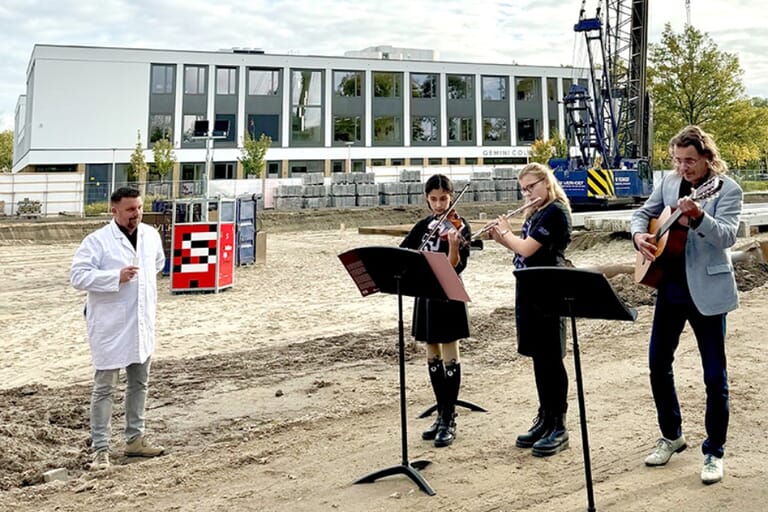 Oplevering COM-gebouw in Ridderkerk