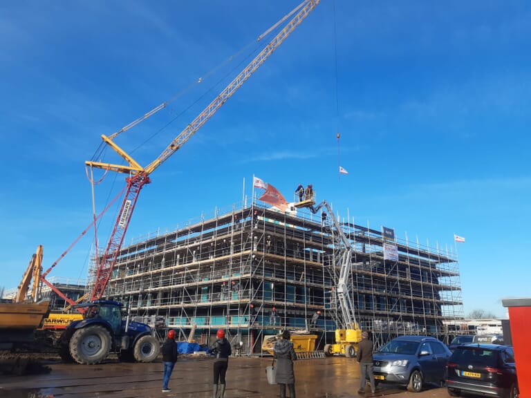 Hoogste punt bereikt schoolcomplex Pieter Zeeman en SBO De Meie te Zierikzee