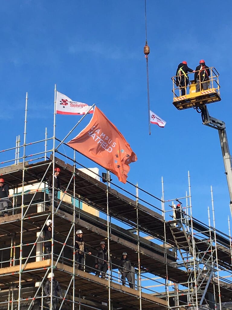 Hoogste punt bereikt schoolcomplex Pieter Zeeman en SBO De Meie te Zierikzee