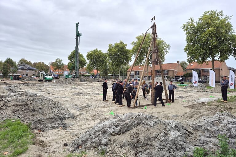 Eerste paal Churchilllaan Middelburg