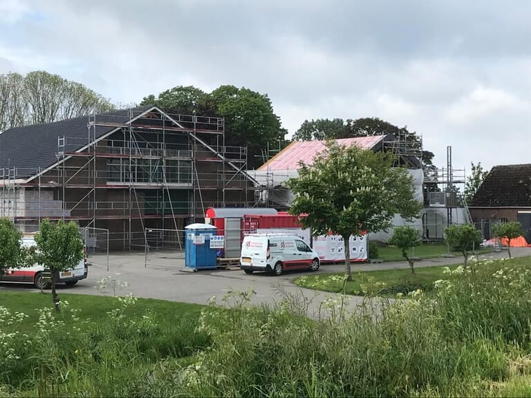 Verbouwing woning met schuur in Strijen