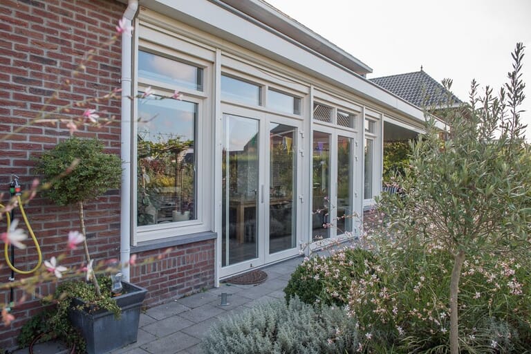 Vrijstaand herenhuis