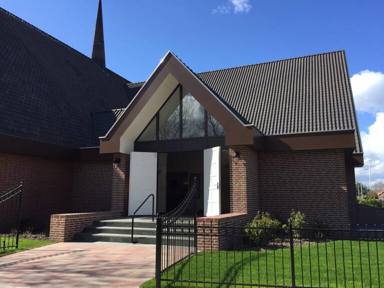 Uitbreiding kerkgebouw