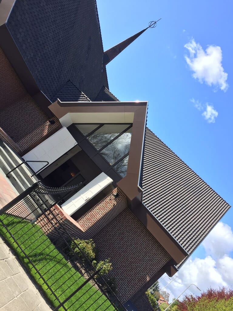 Uitbreiding kerkgebouw