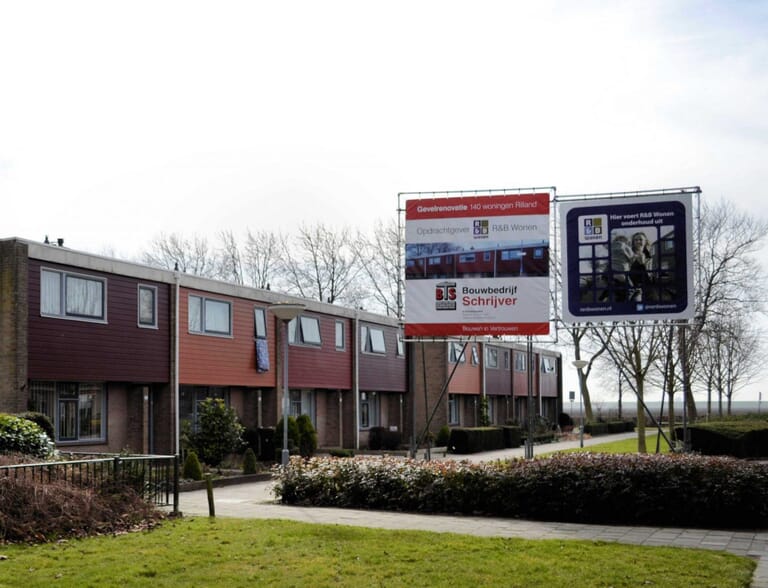 Gevelrenovatie 140 woningen Rilland