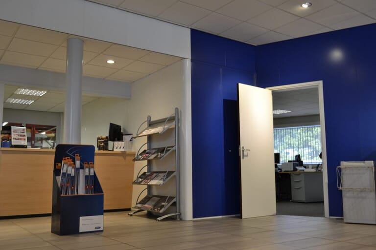 Showroom Auto Adria