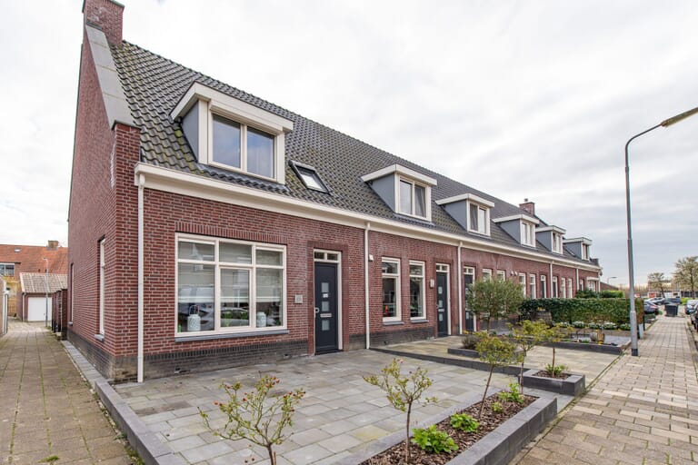6 woningen Deestraat