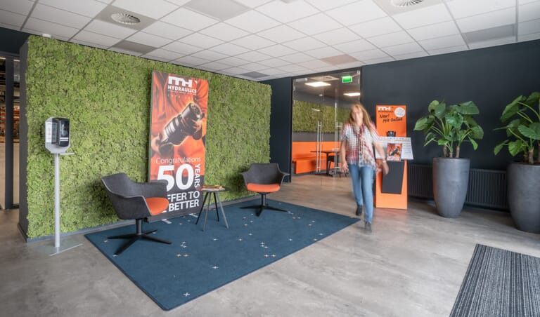 Nieuwbouw en verbouw bedrijfspanden MH Hydrailics