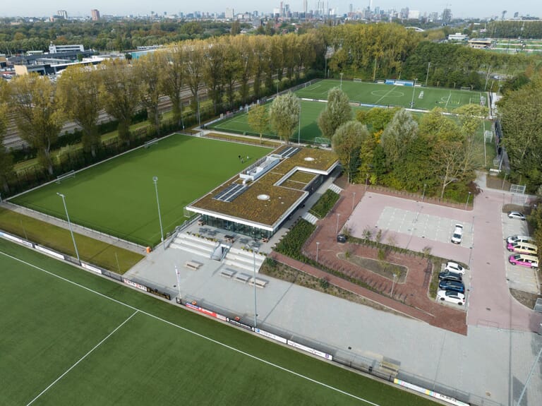 Nieuwbouw ‘LMO en IJvv de Zwervers’