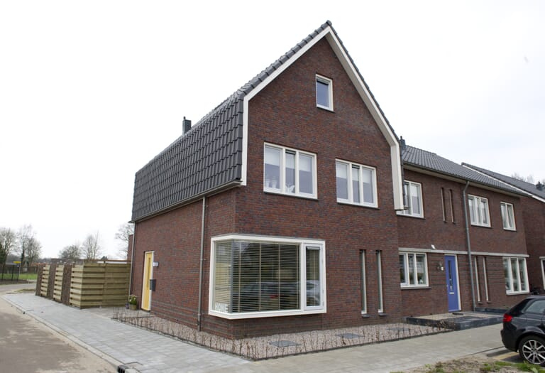 12 eengezinswoningen in Hulshorst
