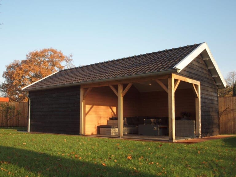 Tuinhuis met buitenberging